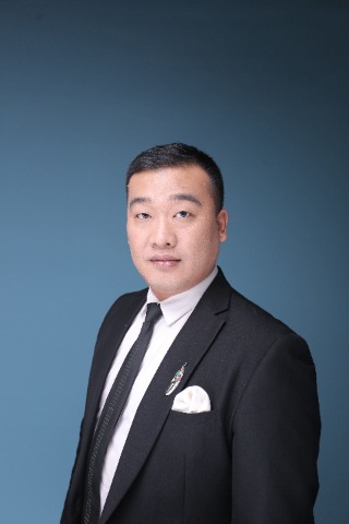 张槿夏 - 新疆凤展木业有限公司张槿夏